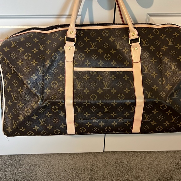 NWOT Brown Monogram Duffel Bag - Picture 2 of 9
